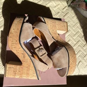 Brand new Franco Sarto wedges 7.5